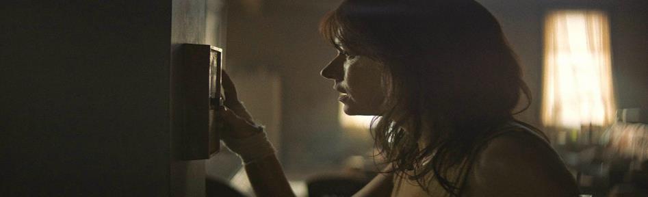 Η ΩΡΑ ΤΟΥ ΛΥΚΟΥ / THE WOLF HOUR