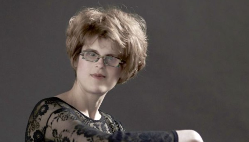 ΛΕΝΙΑ ΖΑΦΕΙΡΟΠΟΥΛΟΥ – ΝΙΚΟΣ ΧΡΙΣΤΟΔΟΥΛΟΥ ΜΠΕΤΟΒΕΝ ΚΑΙ ΣΟΥΜΠΕΡΤ: ΑΠΟ ΤΗΝ ΠΟΙΗΣΗ ΣΤΗ ΜΟΥΣΙΚΗ